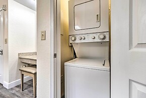 Floridays Resort Condo < 4 Mi to Disney World!