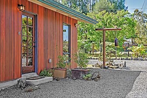Cozy Volcano Studio w/ Phenomenal Rainforest Views