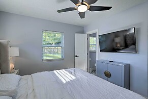 Beach House w/ Outdoor Kitchen, Walk to Coast