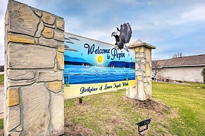 Walk to Lake Pepin: Charming Retreat w/ Deck