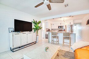 Walkable Florida Duplex: 2 Blocks to Cocoa Beach!