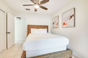 Walkable Florida Duplex: 2 Blocks to Cocoa Beach!