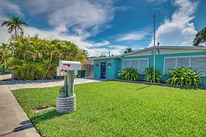 Walkable Florida Duplex: 2 Blocks to Cocoa Beach!