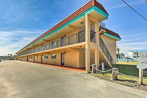 Sunny St Augustine Condo w/ Community Pool!