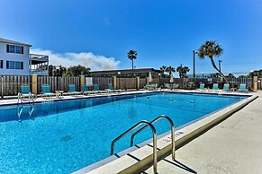Sunny St Augustine Condo w/ Community Pool!