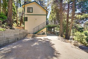 Cozy Crestline Getaway ~ 2 Mi to Lake Gregory