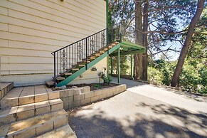 Cozy Crestline Getaway ~ 2 Mi to Lake Gregory