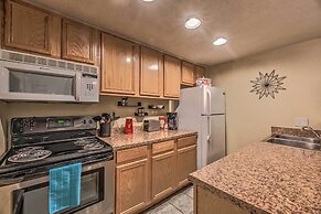 Condo w/ Community Pool - 2 Mi to Ruidoso Downs!