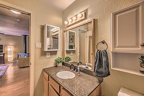 Pet-friendly Condo - 2 Mi to Ruidoso Downs!