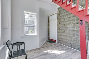 Updated Apt w/ Shared Yard: Near Events & Boston