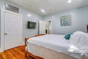 Updated Apt w/ Shared Yard: Near Events & Boston