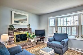 Hen Cove Home w/ Wood Deck - Walk to Beaches!