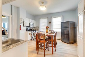 Charming Stoughton Apartment: 20 Mi to Boston