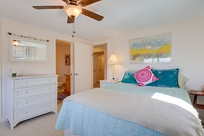 Wellfleet Home w/ Deck, Bay Views & Kayaks