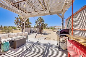 Yucca Valley Oasis w/ Hot Tub, Near Joshua Tree!