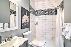 Pet-friendly Minneapolis Home ~ 6 Mi to Dtwn!