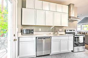 Pet-friendly Minneapolis Home ~ 6 Mi to Dtwn!