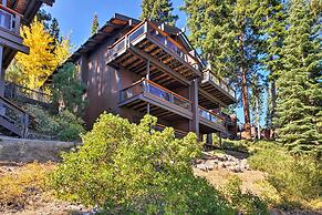 11 Mi to Palisades Tahoe: Lakefront Home w/ View!