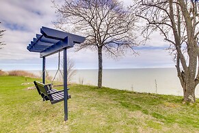 Waterfront Algoma Vacation Rental on Lake Michigan