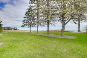 Waterfront Algoma Vacation Rental on Lake Michigan