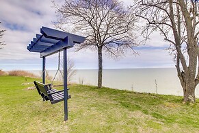 Waterfront Algoma Vacation Rental on Lake Michigan