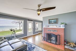 Waterfront Algoma Vacation Rental on Lake Michigan