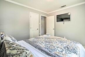 Fire Pit & Deck: Atlanta Home ~ 8 Mi to Dwtn!