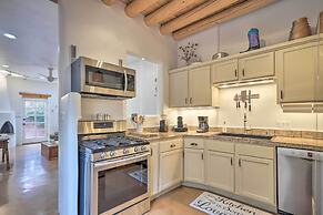 Historic Railyard Bungalow - Walkable Location!