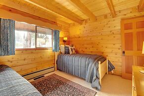 2 Mi to Northstar Resort: Idyllic Cabin w/ Shuttle