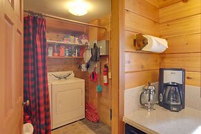 2 Mi to Northstar Resort: Idyllic Cabin w/ Shuttle