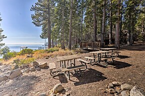 Carnelian Bay Home w/ Hot Tub Near Tahoe Skiing