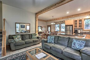 Carnelian Bay Home w/ Hot Tub Near Tahoe Skiing