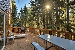 Carnelian Bay Home w/ Hot Tub Near Tahoe Skiing