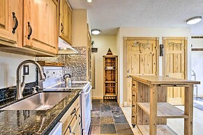 Keystone Mountain Getaway: Walk to Ski Lifts