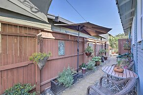 Charming Craftsman Cottage With Garden & Hot Tub!
