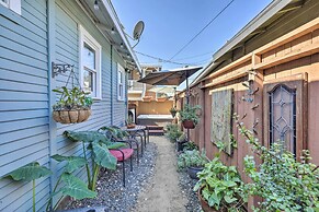 Charming Craftsman Bungalow With Garden & Hot Tub!