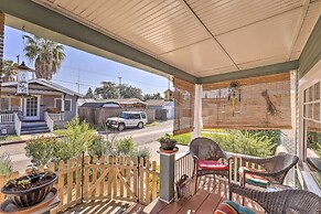 Charming Craftsman Bungalow With Garden & Hot Tub!
