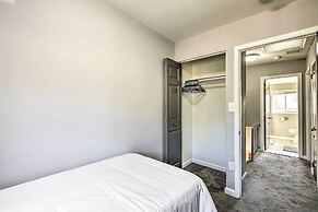 Chic Townhome w/ Deck: 6 Mi to Dtwn Baltimore