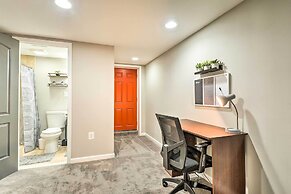 Chic Townhome w/ Deck: 6 Mi to Dtwn Baltimore