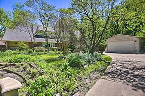 Private Home w/ Hot Tub & Patio Near Dtwn Tulsa