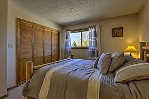 Eat, Sleep, Ski! Rustic Mtn Condo: Wifi,tv, Hottub