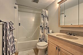 Eat, Sleep, Ski! Rustic Mtn Condo: Wifi,tv, Hottub