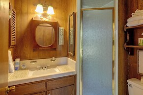 Spacious San Antonio Home ~ 5 Mi to Downtown!