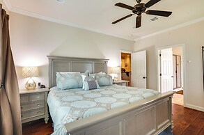 College Station Family Home: 3 Mi to Texas A & M!