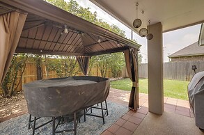 College Station Family Home: 3 Mi to Texas A & M!