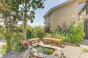 Mountain Views + Hot Tub: Airy Forest Escape!