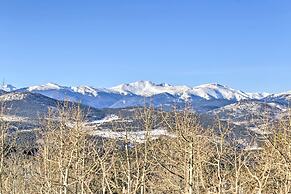 Mountain Views + Hot Tub: Airy Forest Escape!