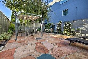 San Diego Apartment ~ 1 Mi to Gaslamp Quarter