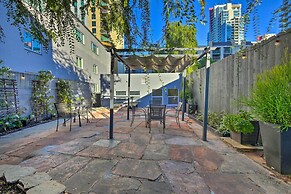 San Diego Apartment ~ 1 Mi to Gaslamp Quarter