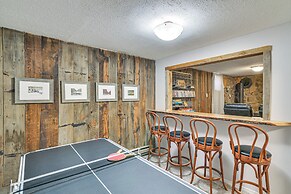 Pet-friendly Buena Vista Home w/ Yard & Hot Tub!